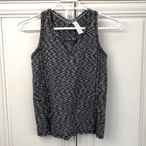 Super soft Ivivva by Lululemon girl’s tank top